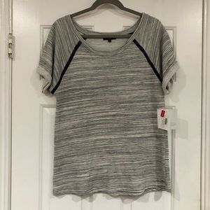 NWT Beyond Yoga Terry Heathered Gray Raglan Short Sleeve Top